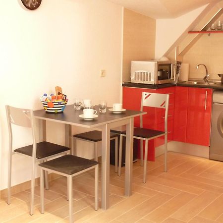 Apartamentos Madrid Centro ภายนอก รูปภาพ