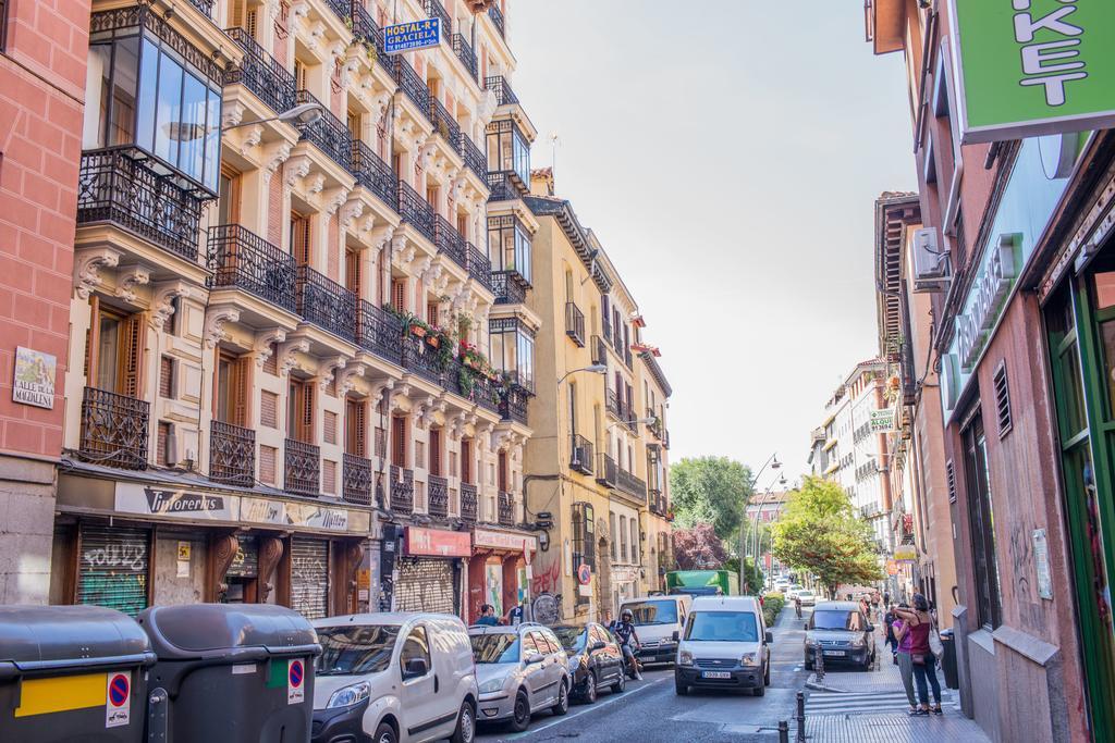 Apartamentos Madrid Centro ภายนอก รูปภาพ