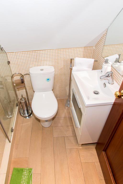 Apartamentos Madrid Centro ภายนอก รูปภาพ
