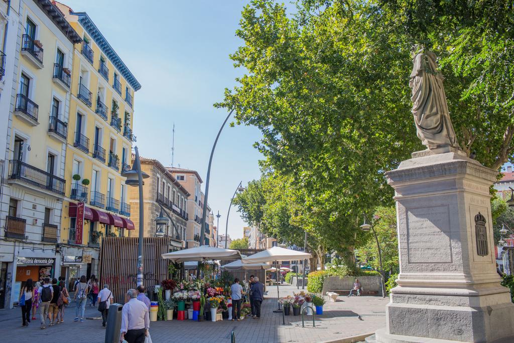 Apartamentos Madrid Centro ภายนอก รูปภาพ