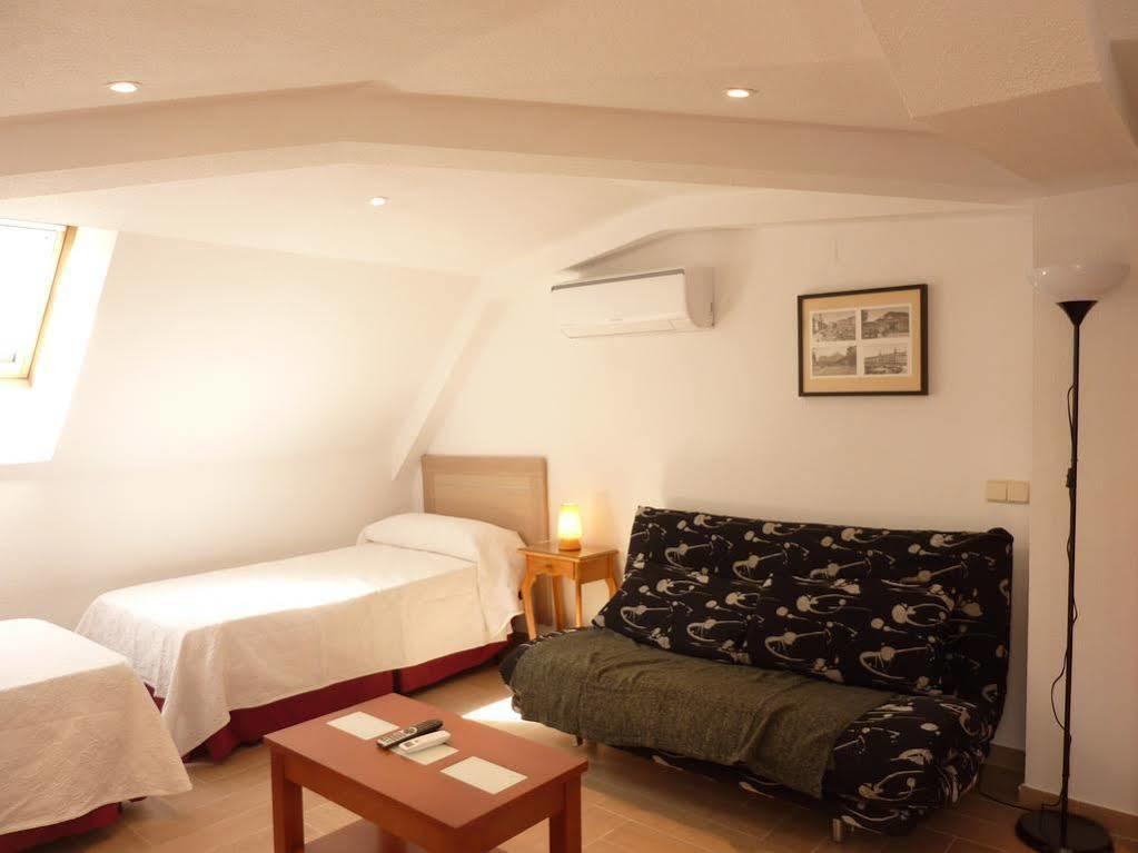 Apartamentos Madrid Centro ภายนอก รูปภาพ